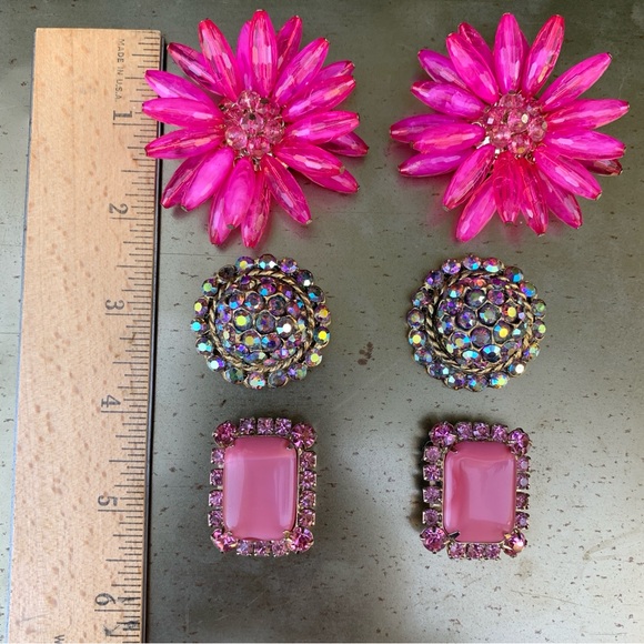 Set Pink Rhinestone Upcycled Repurposed Vintage Jewelry Refrigerator Magnets - Picture 4 of 6